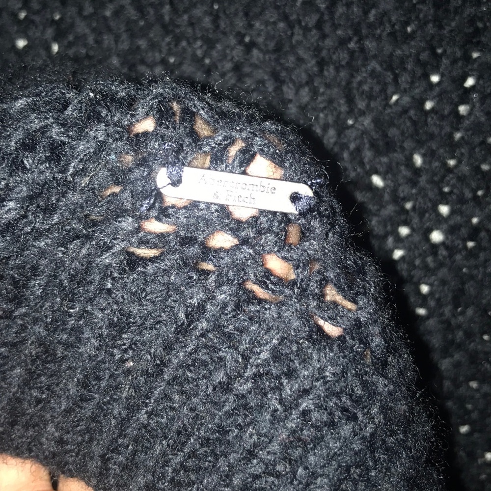 Navy sweater - Picture 2 of 4